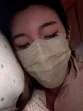 Snapshot of Lulu125216 chatting on 11/10/25, 05:01 Lulu125216 online show from 11/10/25, 05:01