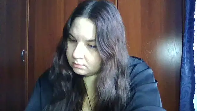 Snapshot of Vaessira chatting on 11/10/25, 07:51 Vaessira online show from 11/10/25, 07:51