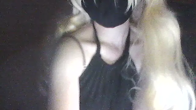 Snapshot of HinataLink chatting on 09/17/25, 07:37 HinataLink online show from 09/17/25, 07:37