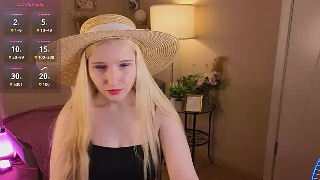 Milana Key online show from 11/28/25, 12:13