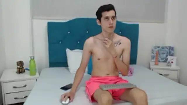 Snapshot of LuigiMarchetti chatting on 02/27/26, 07:58 LuigiMarchetti online show from 02/27/26, 07:58