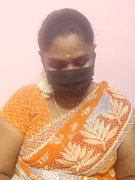 Snapshot of Tamil_Azhaghi25 chatting on 09/23/25, 04:43 Tamil Azhaghi25 online show from 09/23/25, 04:43