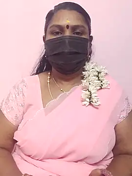 Snapshot of Tamil_Azhaghi25 chatting on 09/28/25, 05:18 Tamil Azhaghi25 online show from 09/28/25, 05:18