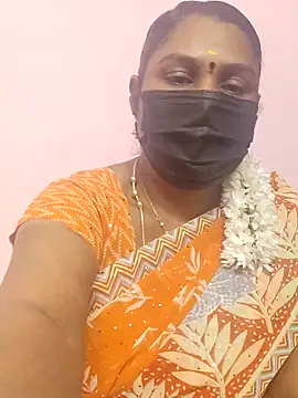 Snapshot of Tamil_Azhaghi25 chatting on 09/29/25, 05:07 Tamil Azhaghi25 online show from 09/29/25, 05:07