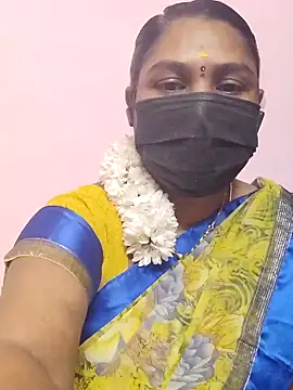 Snapshot of Tamil_Azhaghi25 chatting on 10/01/25, 05:08 Tamil Azhaghi25 online show from 10/01/25, 05:08