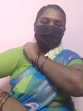 Snapshot of Tamil_Azhaghi25 chatting on 10/03/25, 05:21 Tamil Azhaghi25 online show from 10/03/25, 05:21