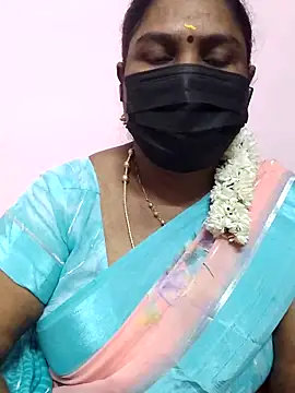 Snapshot of Tamil_Azhaghi25 chatting on 10/11/25, 04:49 Tamil Azhaghi25 online show from 10/11/25, 04:49