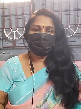 Snapshot of Tamil_Azhaghi25 chatting on 11/06/25, 06:47 Tamil Azhaghi25 online show from 11/06/25, 06:47