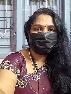 Snapshot of Tamil_Azhaghi25 chatting on 11/06/25, 06:53 Tamil Azhaghi25 online show from 11/06/25, 06:53