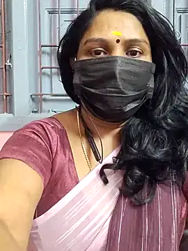 Snapshot of Tamil_Azhaghi25 chatting on 11/11/25, 07:25 Tamil Azhaghi25 online show from 11/11/25, 07:25