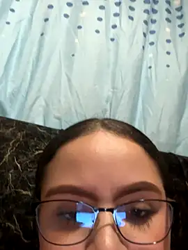 Tayler Kim online show from 11/23/25, 09:36