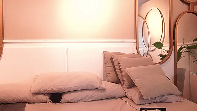 Tayler Kim online show from 01/05/26, 06:33