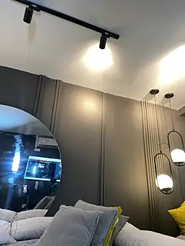 Tayler Kim online show from 02/13/26, 06:37