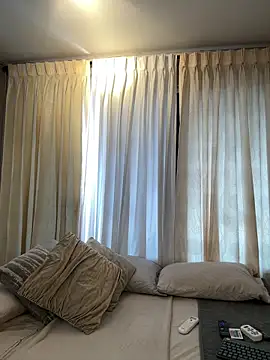 Tayler Kim online show from 03/31/26, 06:41