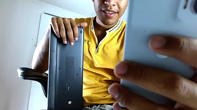 aston xvera online show from 10/30/25, 03:30