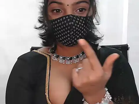 Hott Noor online show from 11/07/25, 09:26