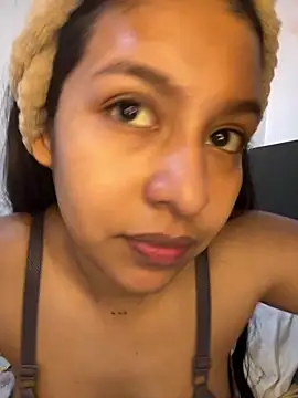  Chloe Smith online show from 04/01/26, 07:44