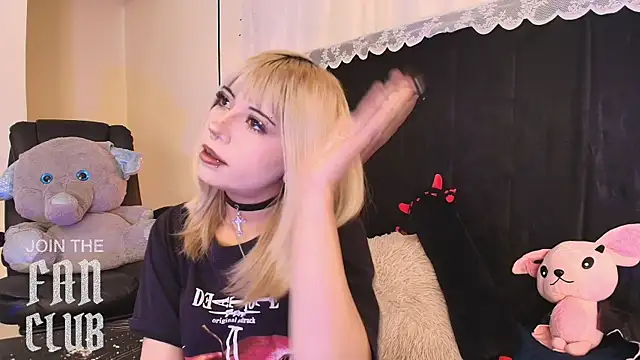 IvyBelle  online show from 05/19/26, 11:27
