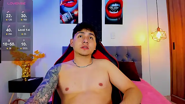 Nicolas James Sc online show from 11/26/25, 01:45