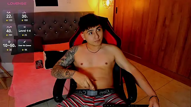 Nicolas James Sc online show from 12/03/25, 01:42