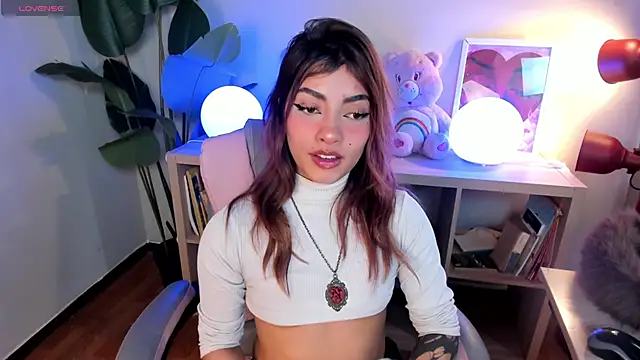 Mystic blue online show from 03/12/26, 01:39