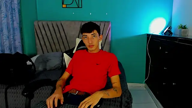 Maikol Ortiz online show from 02/27/26, 01:22