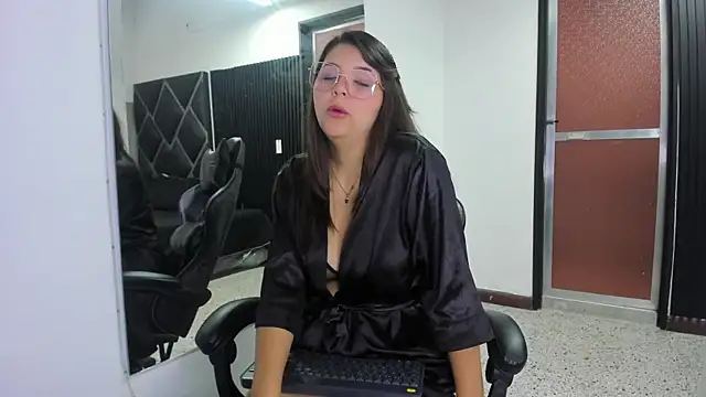 Charlotte-Star online show from 09/29/25, 08:02