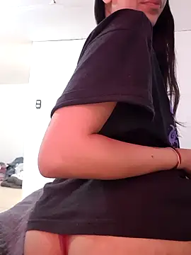 Snapshot of Wandiita chatting on 11/13/25, 12:59 Wandiita online show from 11/13/25, 12:59