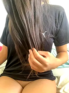 Snapshot of Wandiita chatting on 12/05/25, 02:47 Wandiita online show from 12/05/25, 02:47