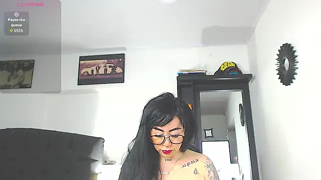 Vicky hotmilf online show from 01/16/26, 09:02