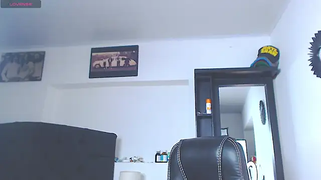 Vicky hotmilf online show from 07/03/26, 11:05