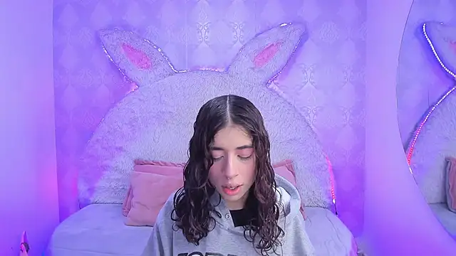 Gaby louse online show from 04/08/26, 07:14