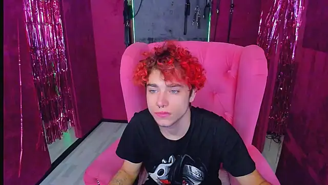 Blaiz Vok online show from 12/15/25, 08:46