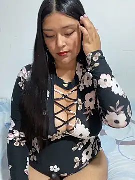 Snapshot of Aurora_fire1 chatting on 11/05/25, 11:16 Aurora fire1 online show from 11/05/25, 11:16