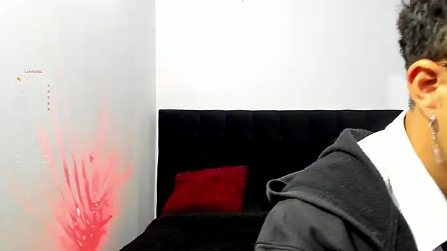 mhatias  online show from 01/10/26, 02:24