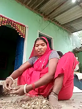 Snapshot of Jivika_Jaiswal chatting on 10/22/25, 03:18 Jivika Jaiswal online show from 10/22/25, 03:18