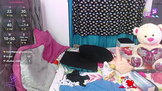 EmilyCoy  online show from 03/19/26, 05:44