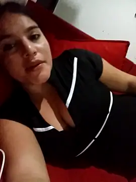 chloe 90 online show from 12/05/25, 05:38