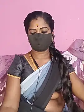 Snapshot of tamilammukuttyy chatting on 05/21/26, 04:52 tamilammukuttyy online show from 05/21/26, 04:52
