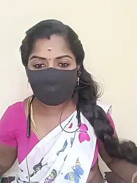 Snapshot of tamilammukuttyy chatting on 06/15/26, 01:13 tamilammukuttyy online show from 06/15/26, 01:13