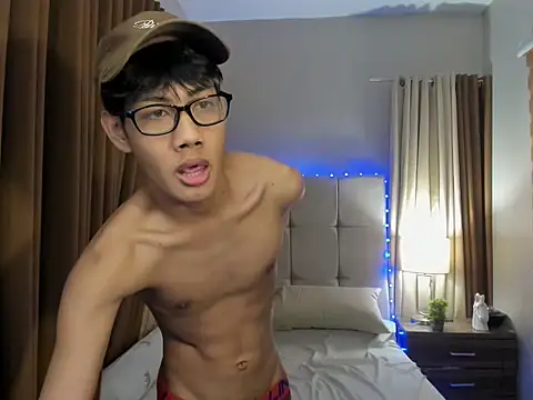 fucking hot2 online show from 09/21/25, 09:33