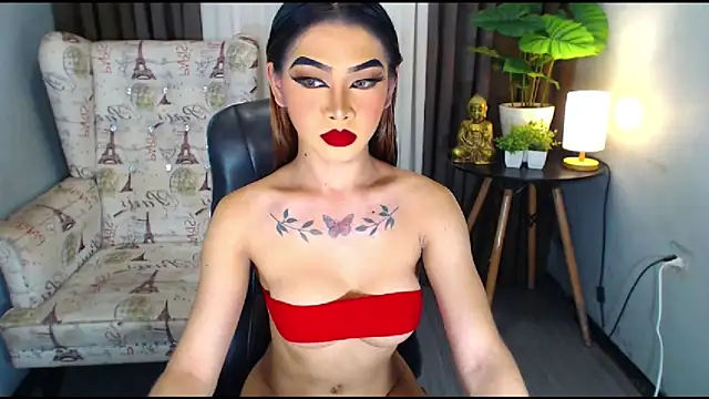 Snapshot of MariaLucyJasminx chatting on 09/24/25, 05:05 MariaLucyJasminx online show from 09/24/25, 05:05