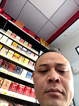 Snapshot of dajiba4718 chatting on 12/15/25, 07:12 dajiba4718 online show from 12/15/25, 07:12