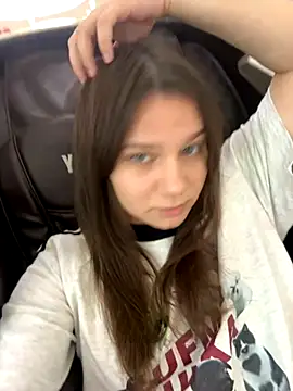 MiniVi online show from 09/10/25, 04:56