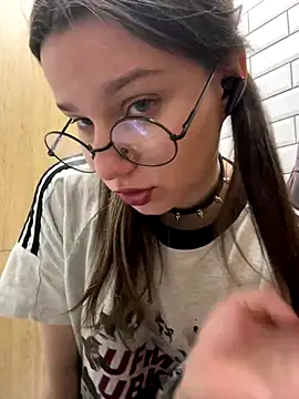 MiniVi online show from 09/29/25, 05:45