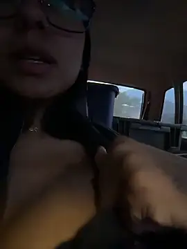 GiorgiaLuxee online show from 11/08/25, 10:37