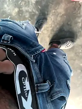 FromVnz online show from 09/10/25, 12:27