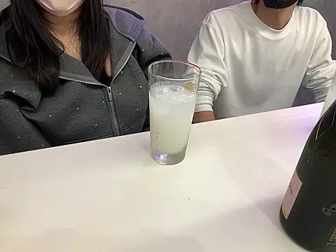 Snapshot of net-nanpa chatting on 11/12/25, 03:23 net-nanpa online show from 11/12/25, 03:23