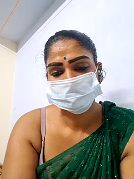 Snapshot of sherlin24 chatting on 09/27/25, 04:34 sherlin24 online show from 09/27/25, 04:34