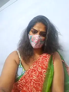 Snapshot of sherlin24 chatting on 11/02/25, 07:33 sherlin24 online show from 11/02/25, 07:33